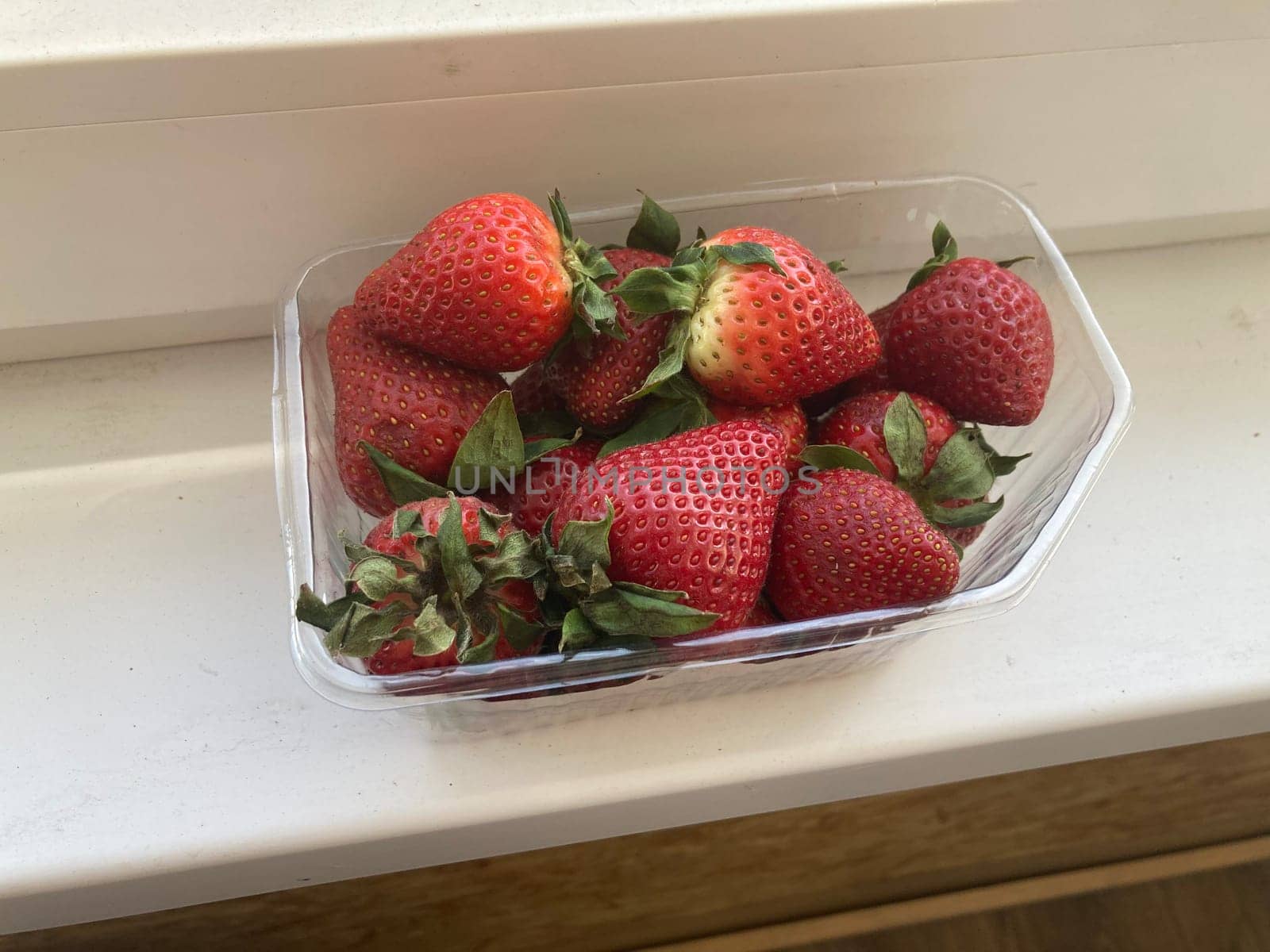 Fresh spring strawberries in a the bowl