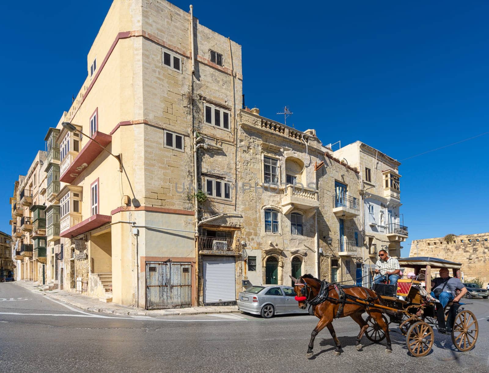Old buildings in Valletta, Malta by sergiodv