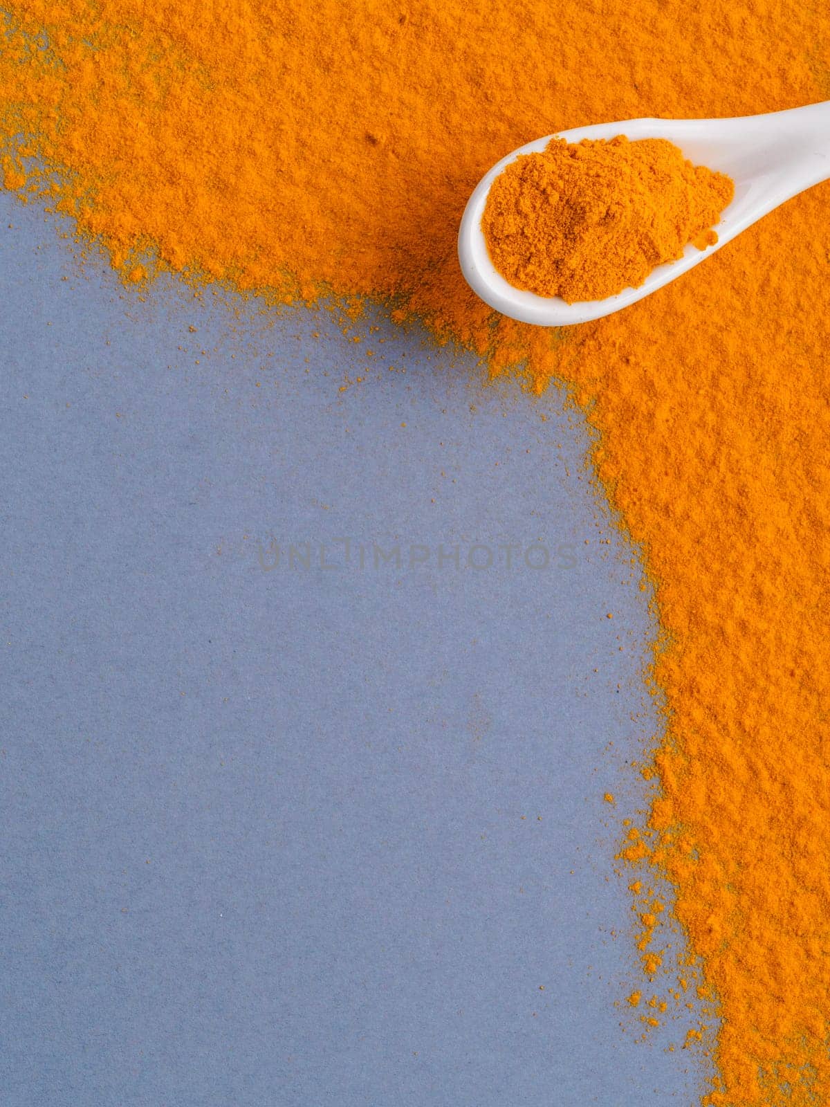 Turmeric Powder with copy space by fascinadora
