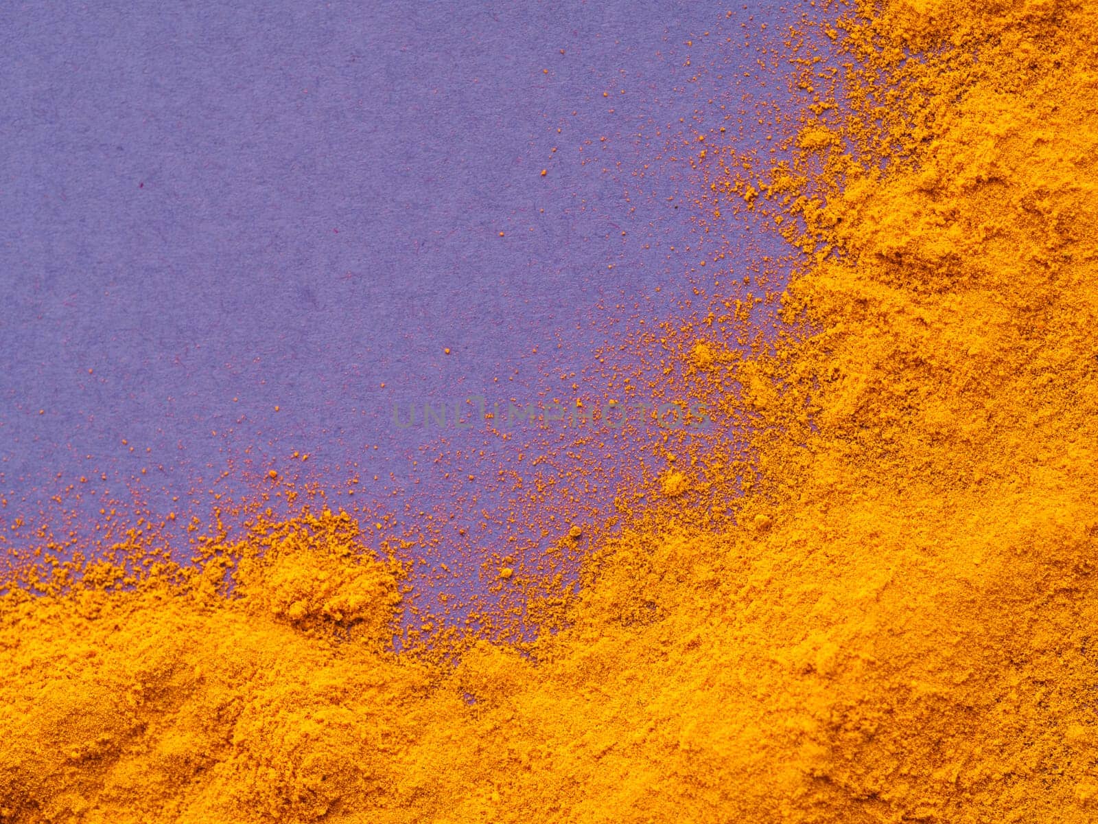 Turmeric Powder with copy space by fascinadora