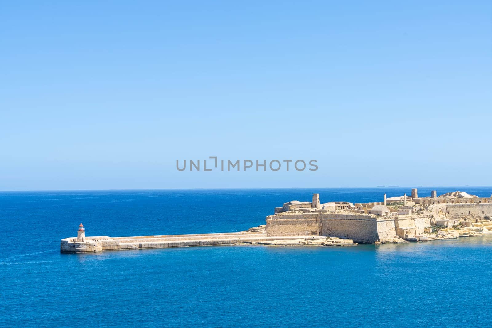 city port entrance in Valletta, Malta by sergiodv