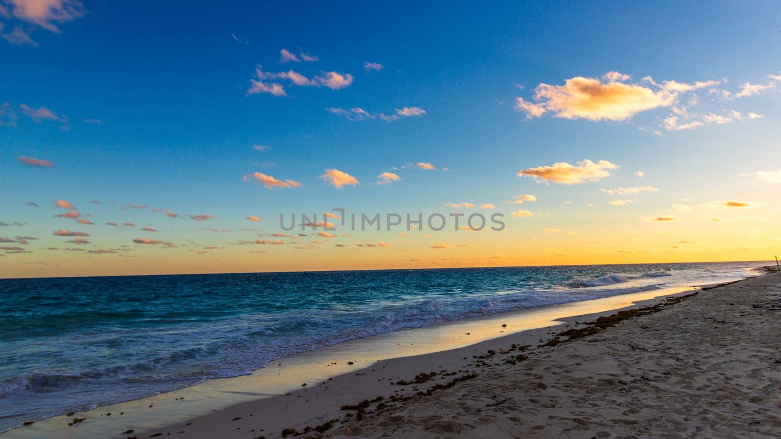 Horseshoe Bay Beach and Deep Bay Beach in Hamilton, Bermuda