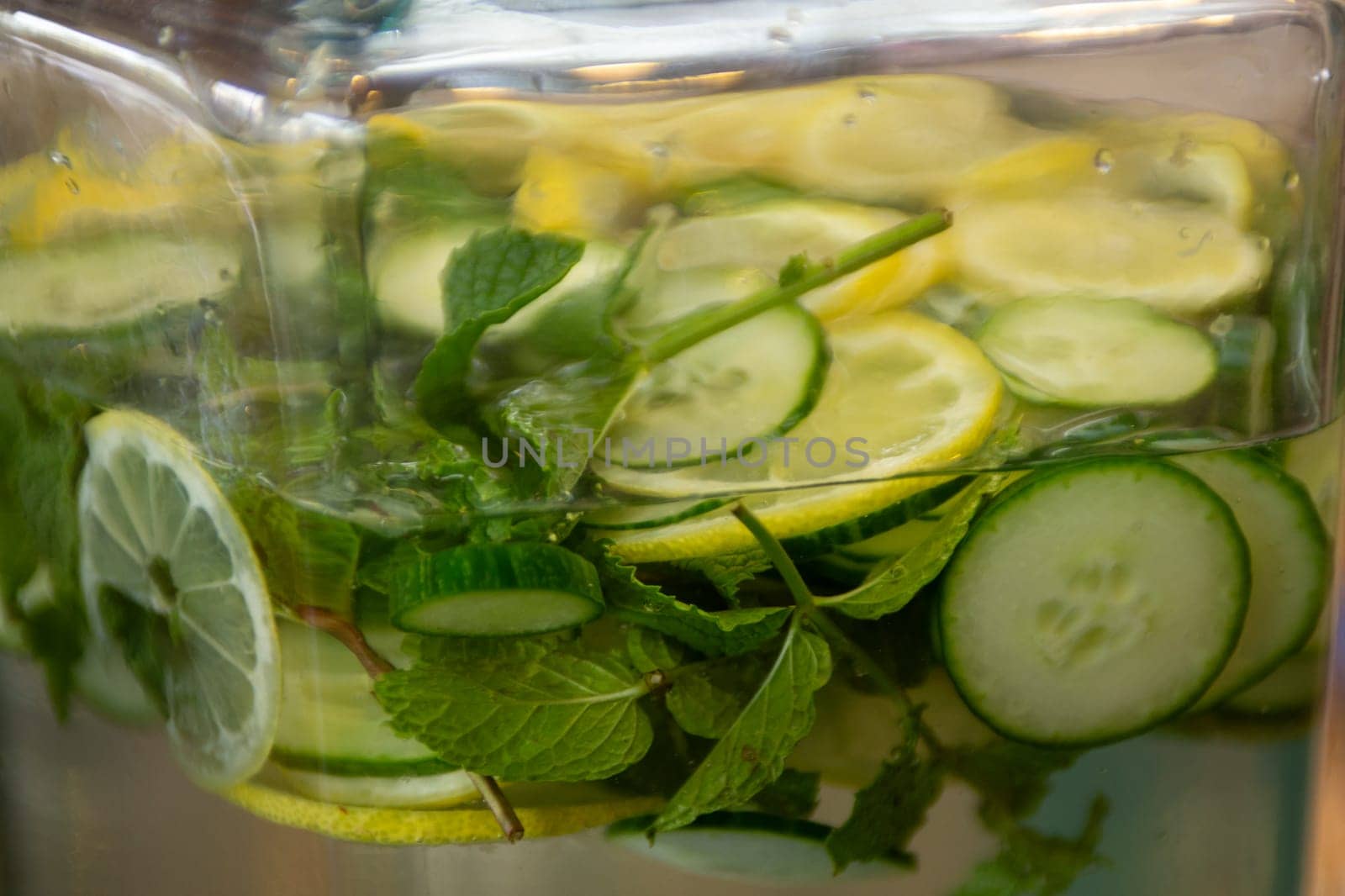 Lemon, cucumber and mint water by TopCreativePhotography