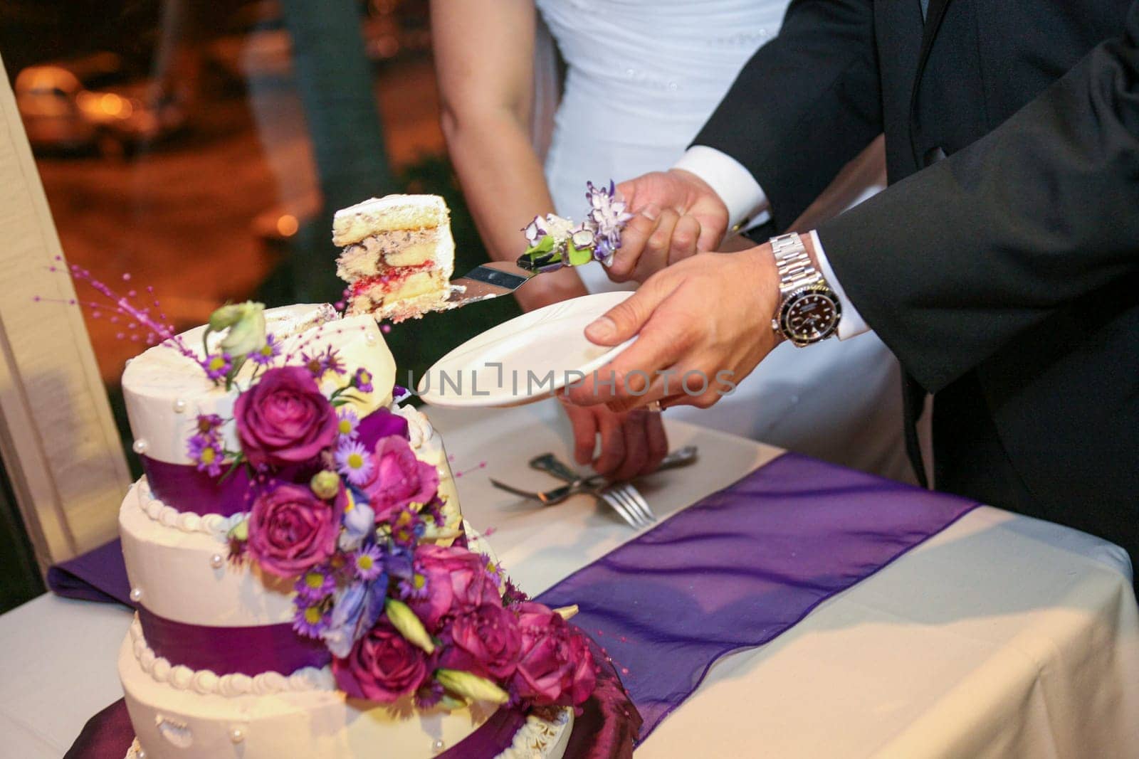 Newly Weds Cake Cutting the first slice