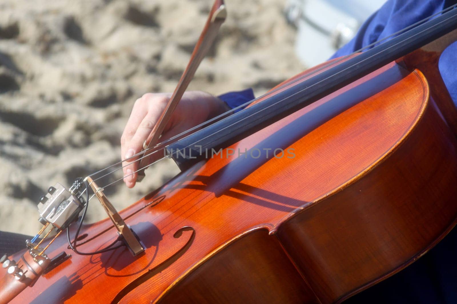 Independent Chello for a Wedding at the beach