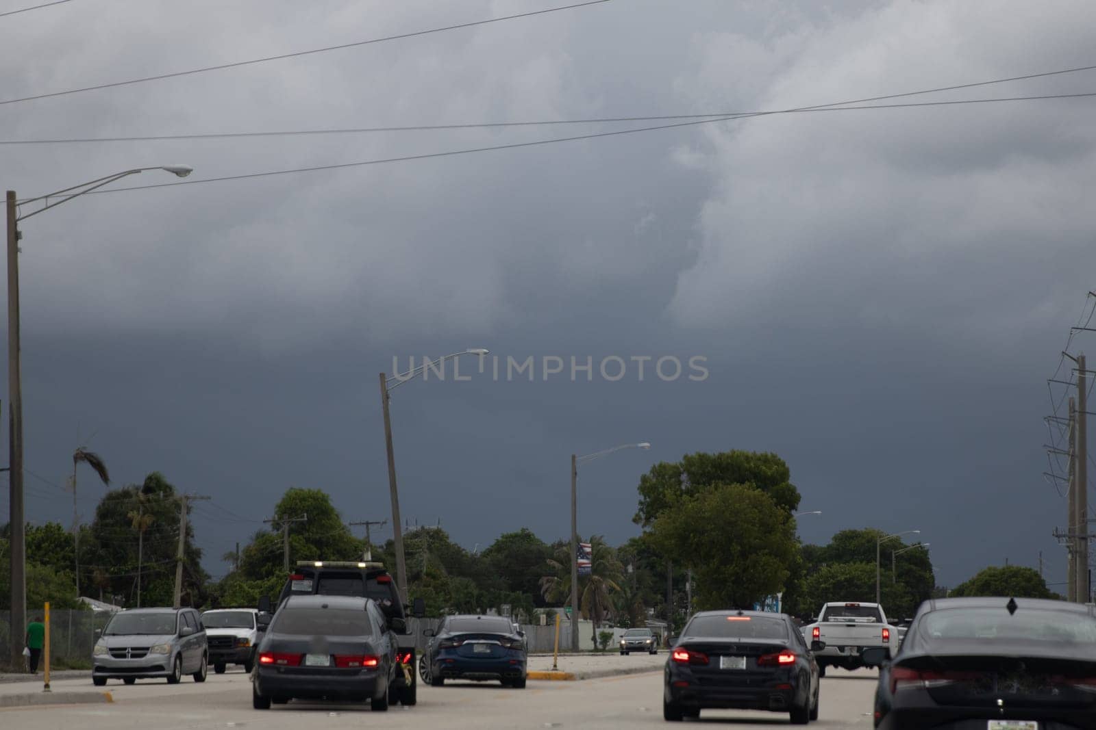 Tropical Storm Idalia outer bands reaching South Florida
