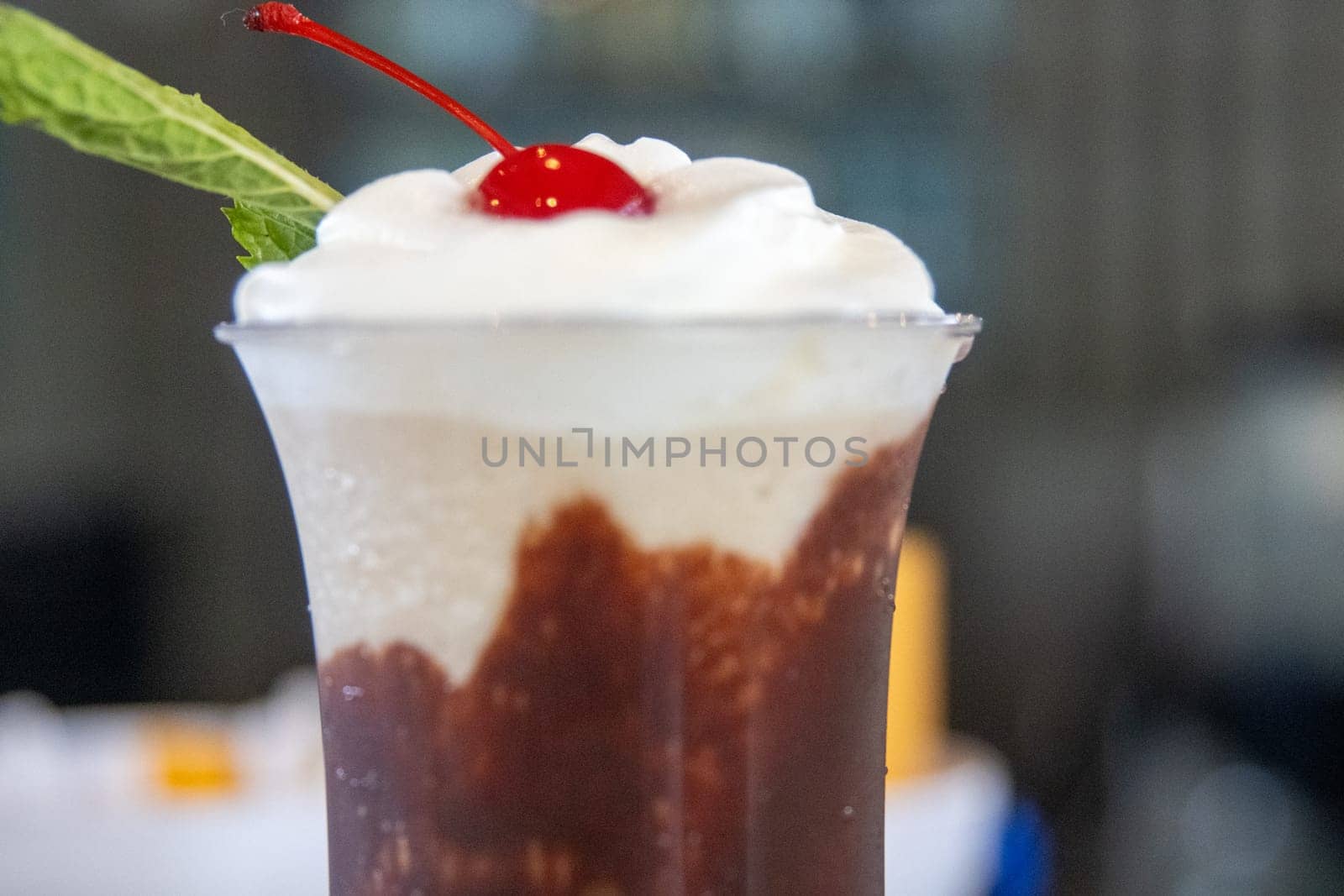 Single Mudslide for a hot summer day