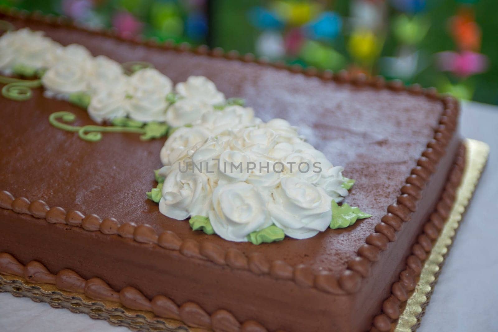 Single Layer Wedding Cake by TopCreativePhotography
