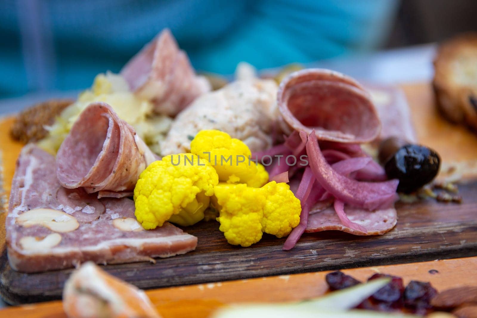 Charcuterie and Vegetable sampling board presented well