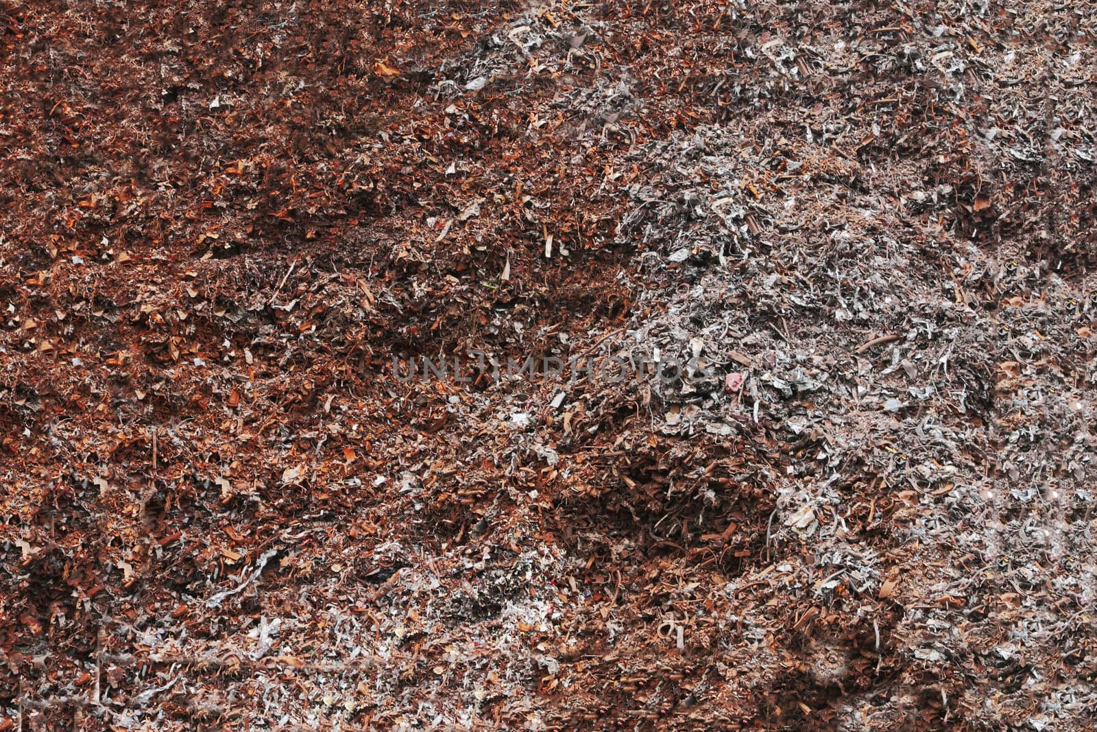 The surface of a large pile of rusty metal waste. by gelog67