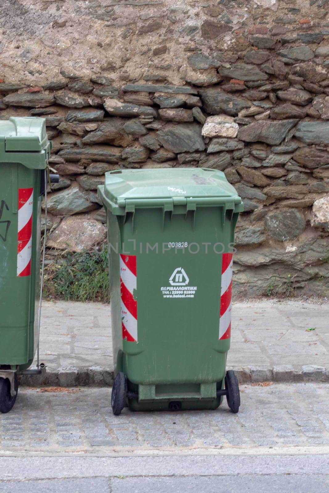 Green Trash Bin: Sustainable Urban Waste Disposal by DakotaBOldeman