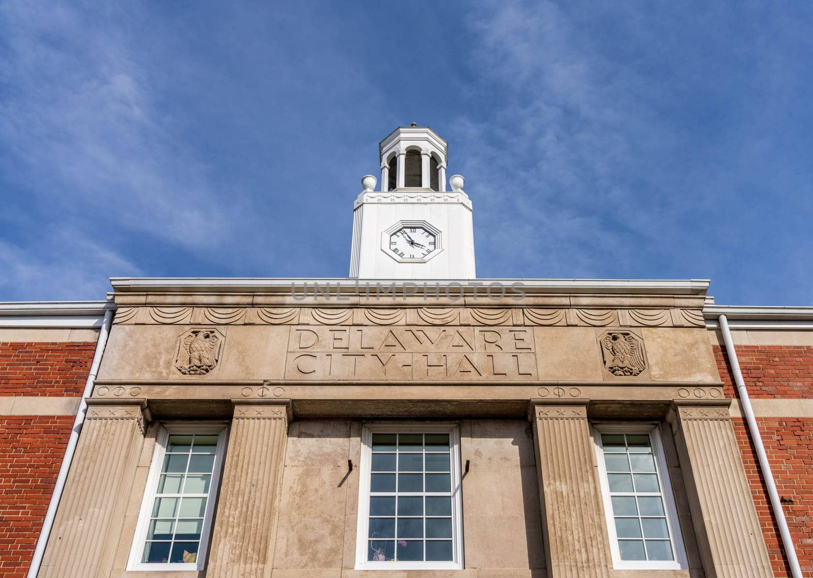 Facade of the Delaware City Hall in Ohio by steheap