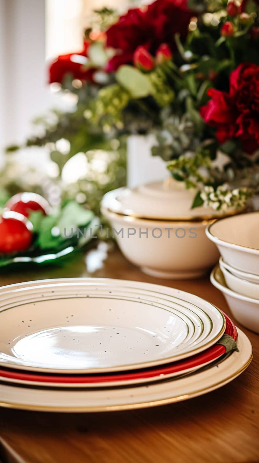 Dishware and crockery set for winter holiday family dinner, Christmas homeware decor for holidays in the English country house, gift set and home styling by Anneleven