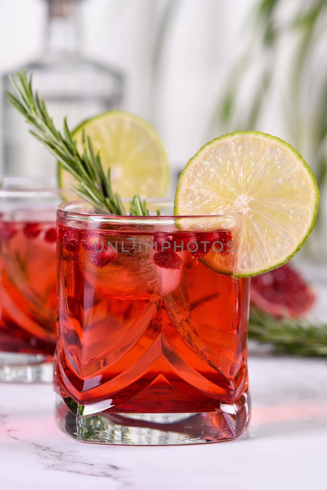  The Pomegranate Paloma is a classic cocktail made with grenadine, soda and a generous dose of tequila or gin. Ideal for holiday celebrations.