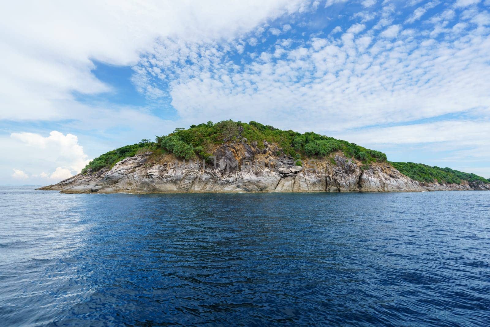 Beautiful seascape - tropical island in ocean by rivertime