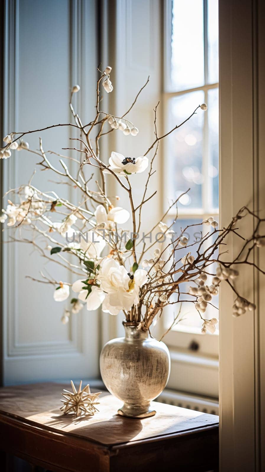 Floral arrangement with winter, autumn or early spring botanical plants and flowers by Anneleven