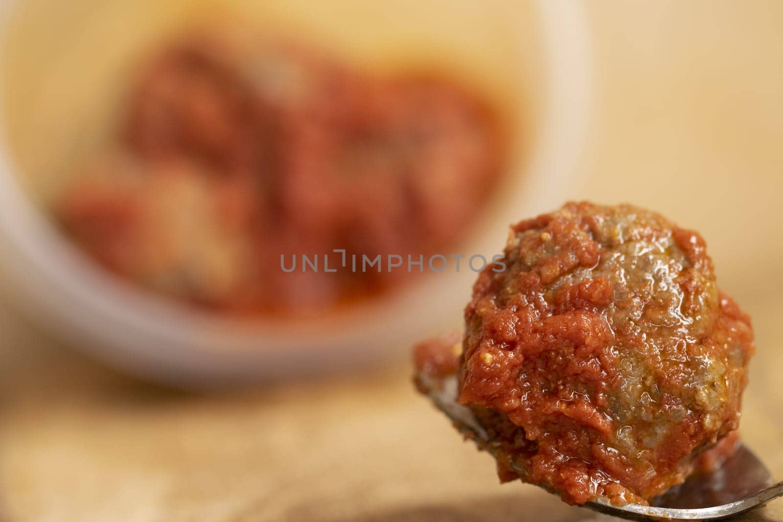 meatball in tomato sauce by salmas