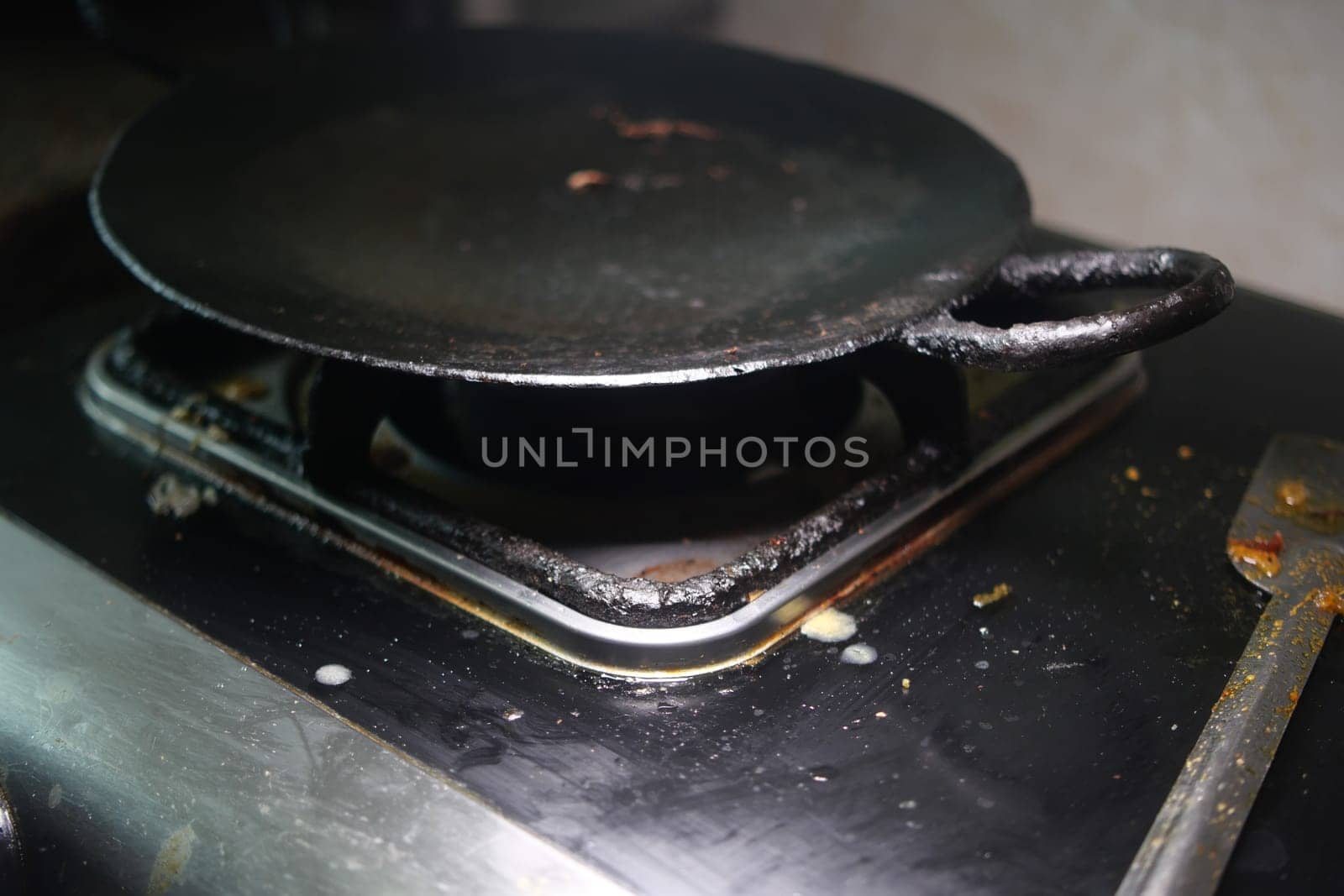dirty and messy LPG gas stove .