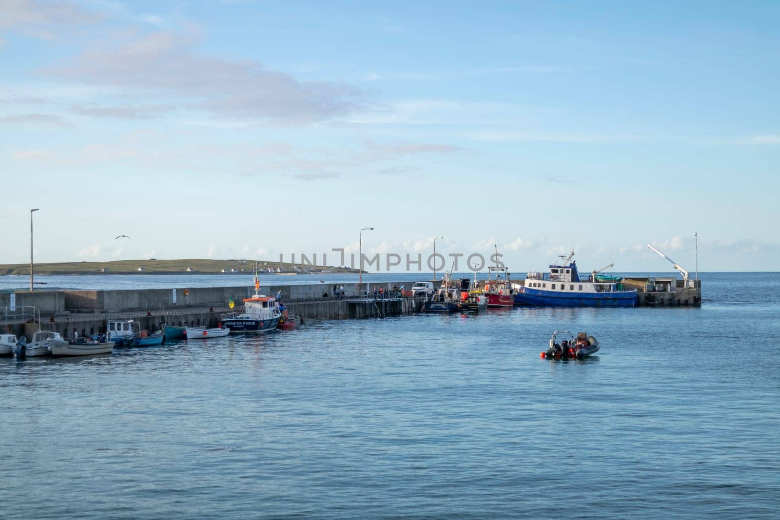 Magheraroarty, Ireland - July 31 2022: Holiday makers enjoying the are by TLC_Automation