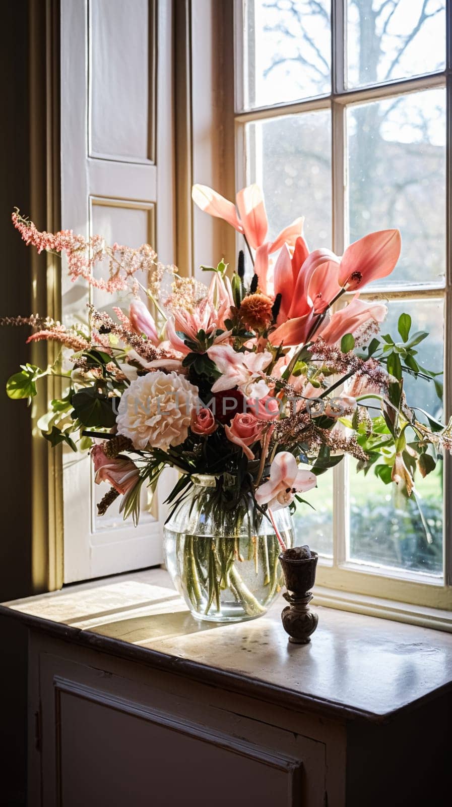 Beautiful bouquet of flowers in a vase. Floral arrangement