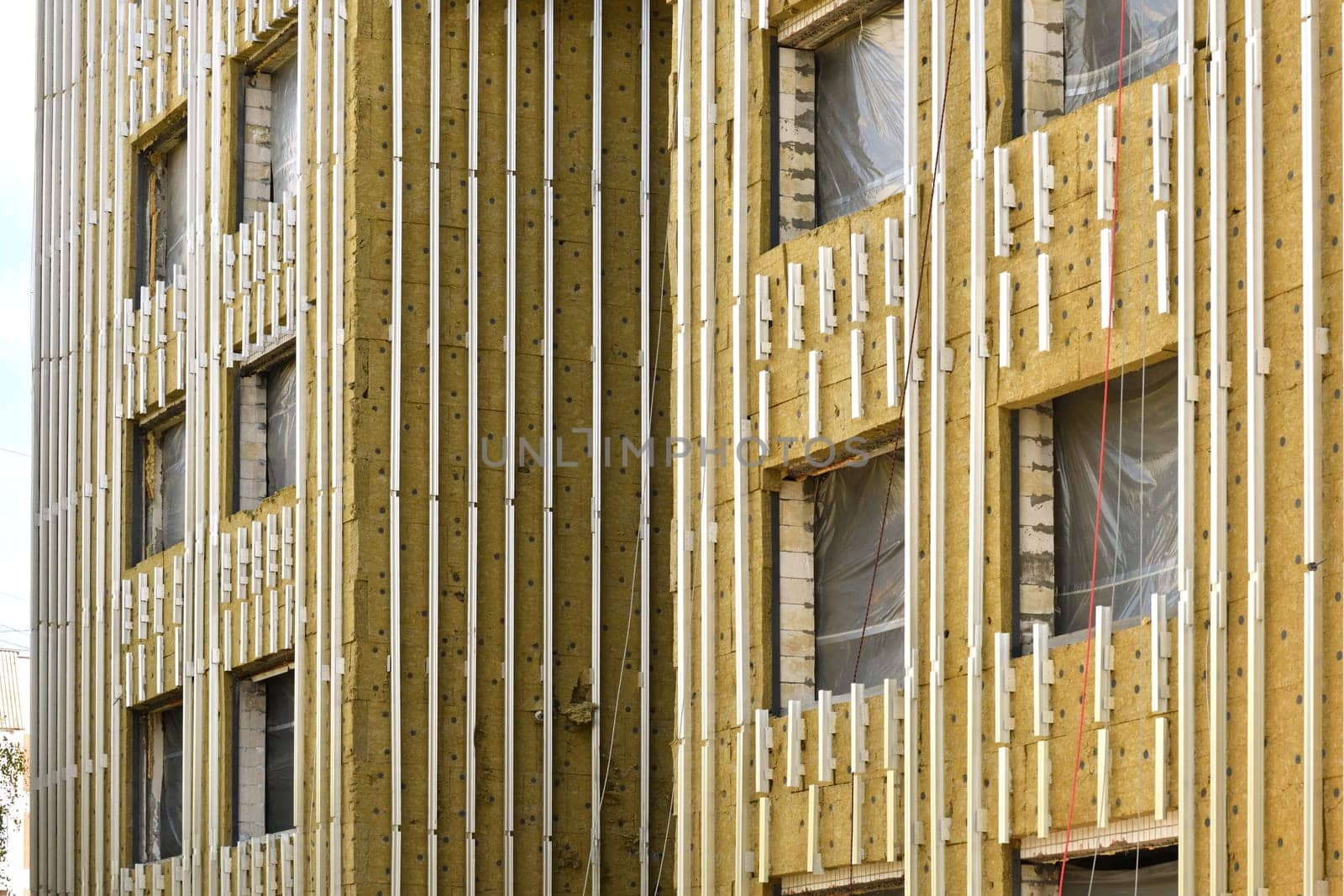 External wall insulation with mineral wool