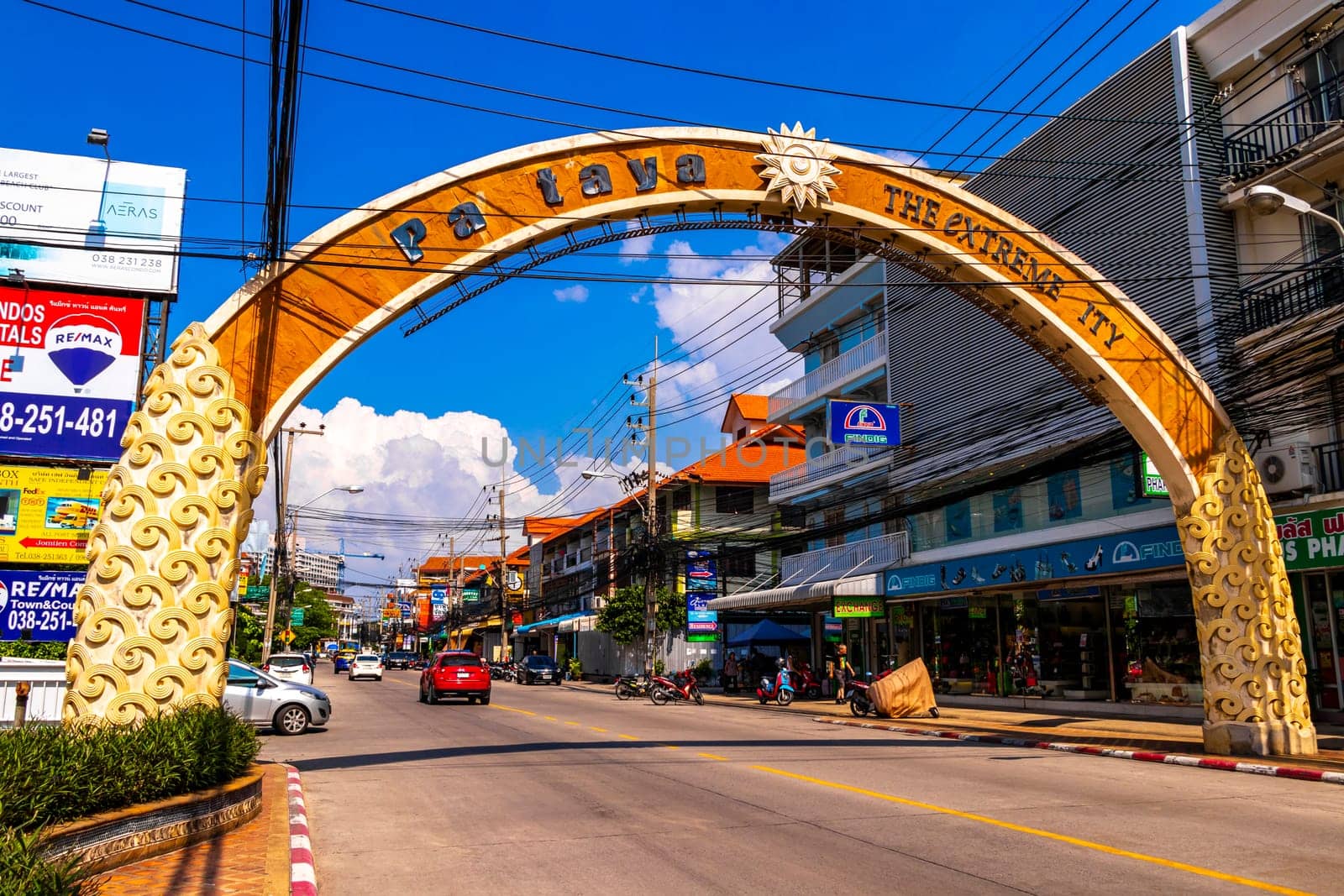 Pattaya Chon Buri Thailand 27. October 2018 City arch Extreme city and street in Pattaya Bang Lamung Amphoe Chon Buri Thailand in Southeastasia Asia.
