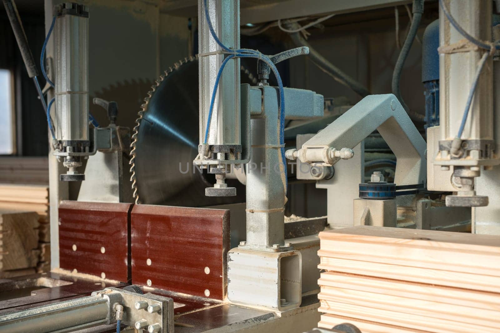 Image of machine for cutting the profiled bars by rivertime