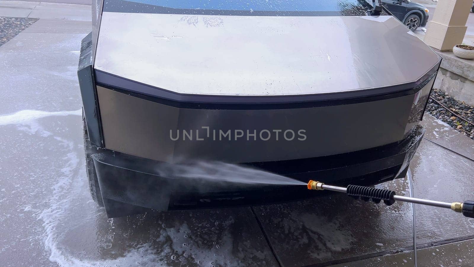 High-Pressure Cleaning of a Tesla Cybertruck Front End by arinahabich