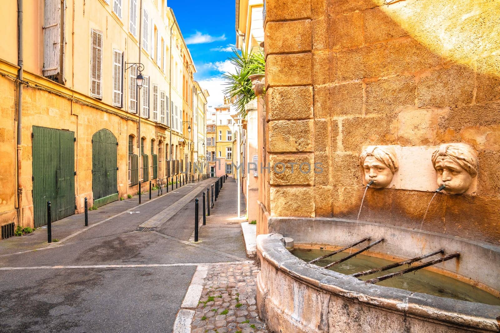 Colorful alley in Aix en Provance view by xbrchx