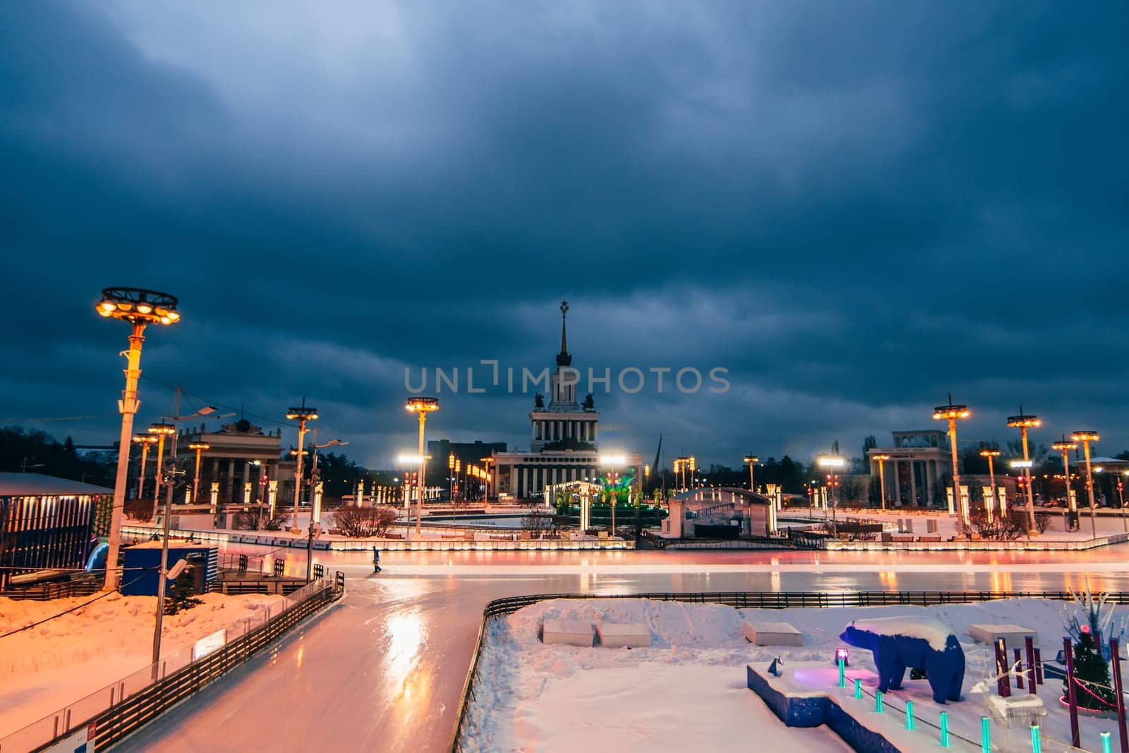 MOSCOW, RUSSIA - DECEMBER 25, 2016: The main pavilion VDNH and Fountain Friendship of the people in Moscow, Russia