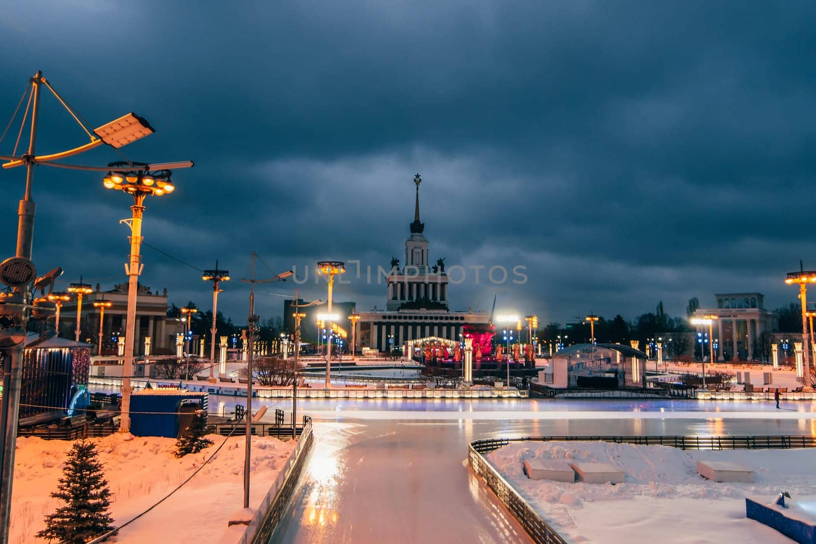 MOSCOW, RUSSIA - DECEMBER 25, 2016: The main pavilion VDNH and Fountain Friendship of the people in Moscow, Russia