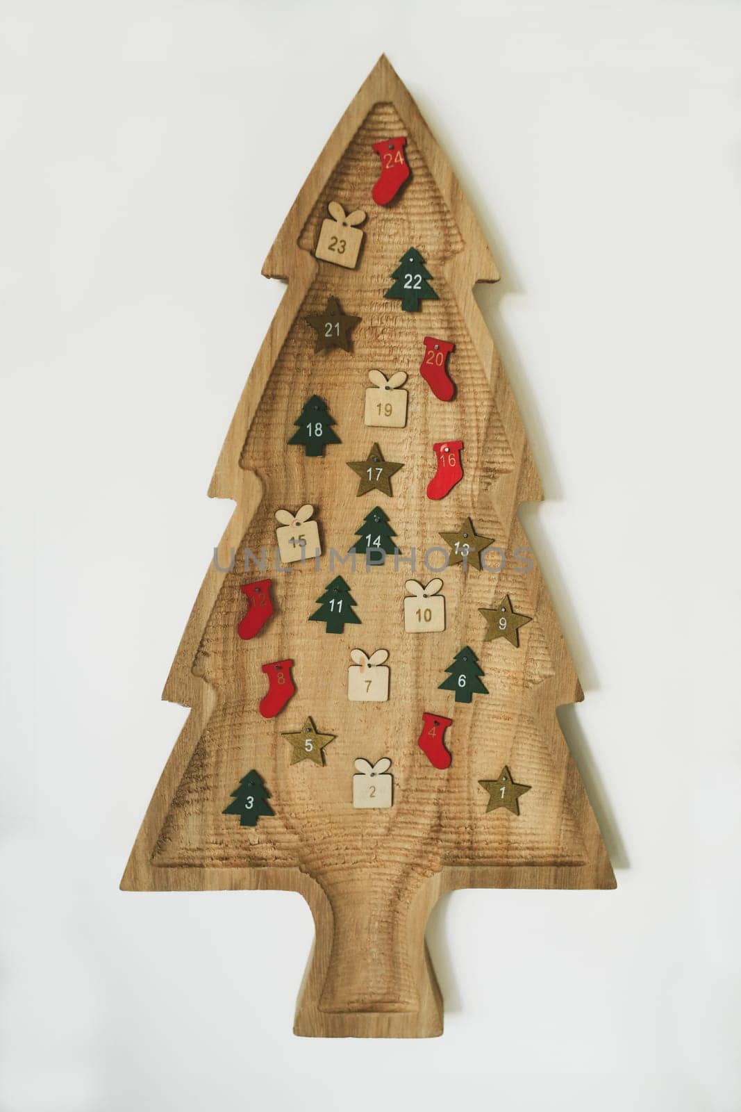 Wooden Christmas tree with hanging numbers Advent calendar by Godi