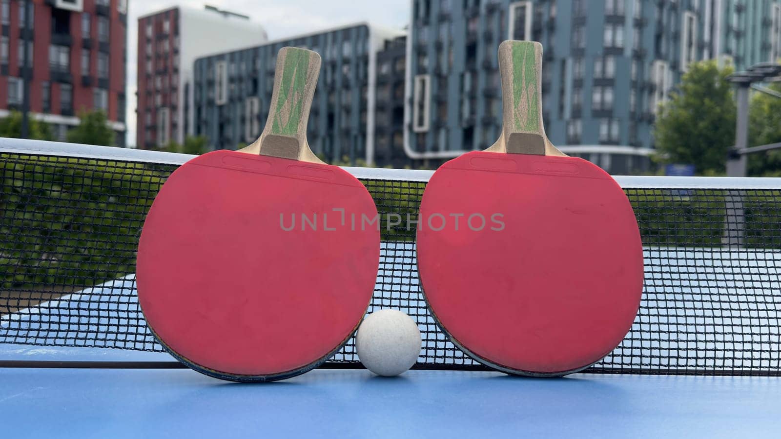 Minimal photos of table tennis by Andelov13