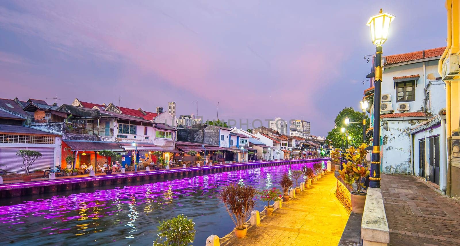 The old town of Malacca, Melaca and the Malacca river. UNESCO World Heritage Site in Malaysia at twilight