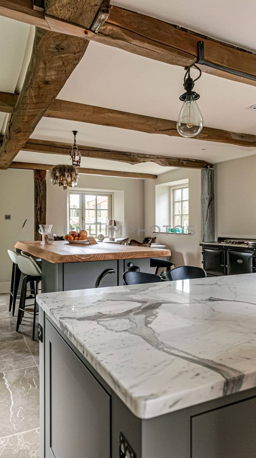 Bespoke kitchen design, country house and cottage interior design, English countryside style renovation and home decor idea