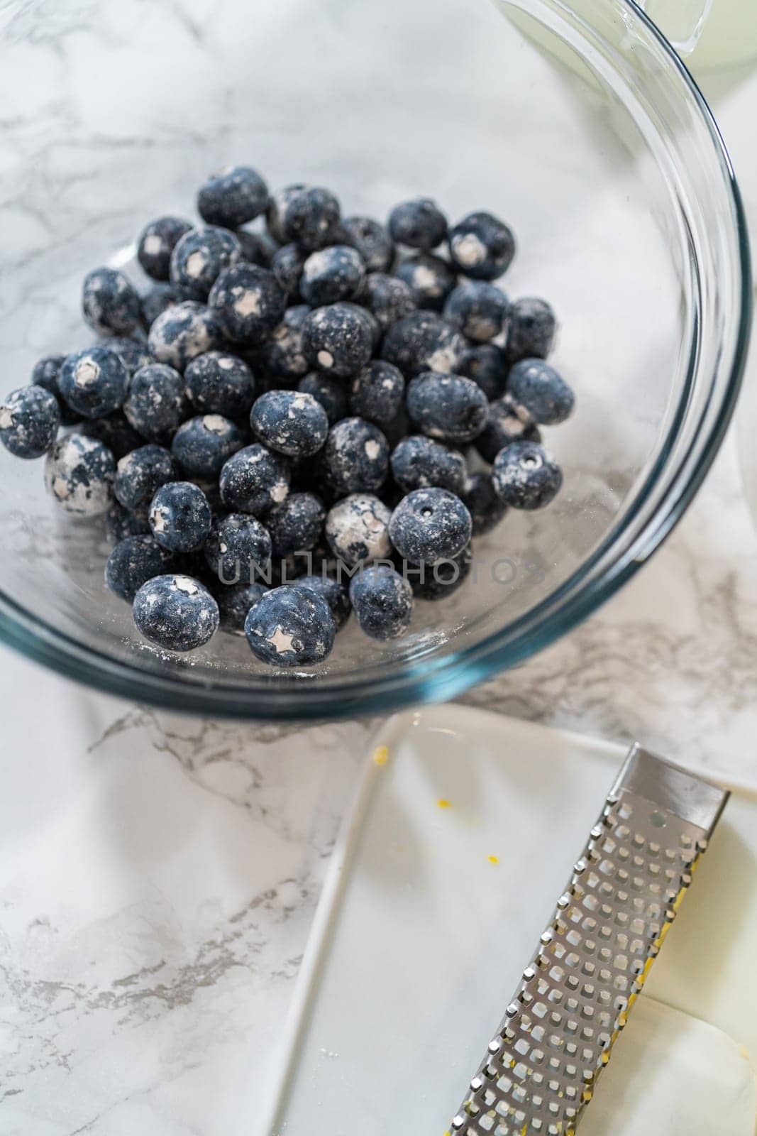 Crafting Lemon, Blueberry, and Vanilla Bundt Cakes by arinahabich