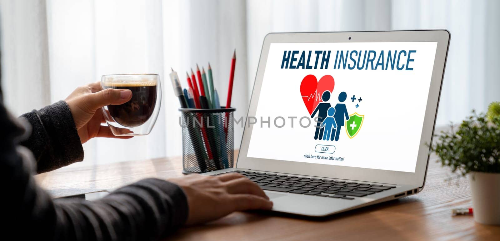 Health insurance web site modish registration system for easy form filling