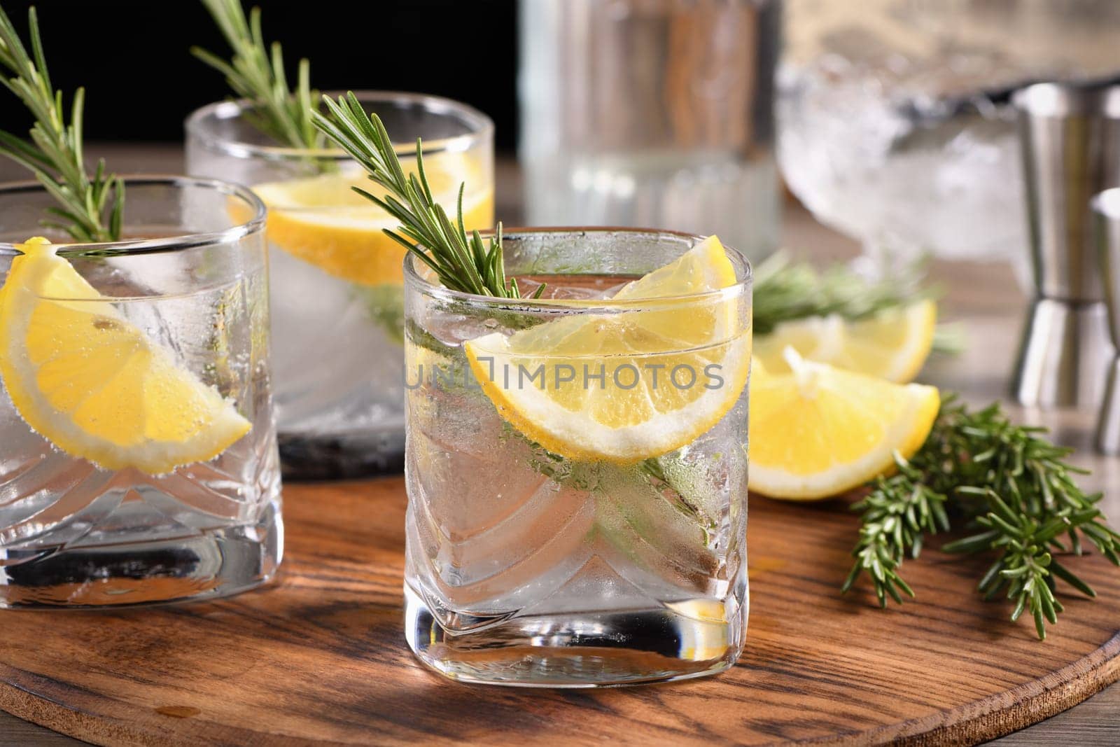 This is a great refreshing organic gin and tonic cocktail with a squeeze of lemon and rosemary. Perfect for vegetarians.