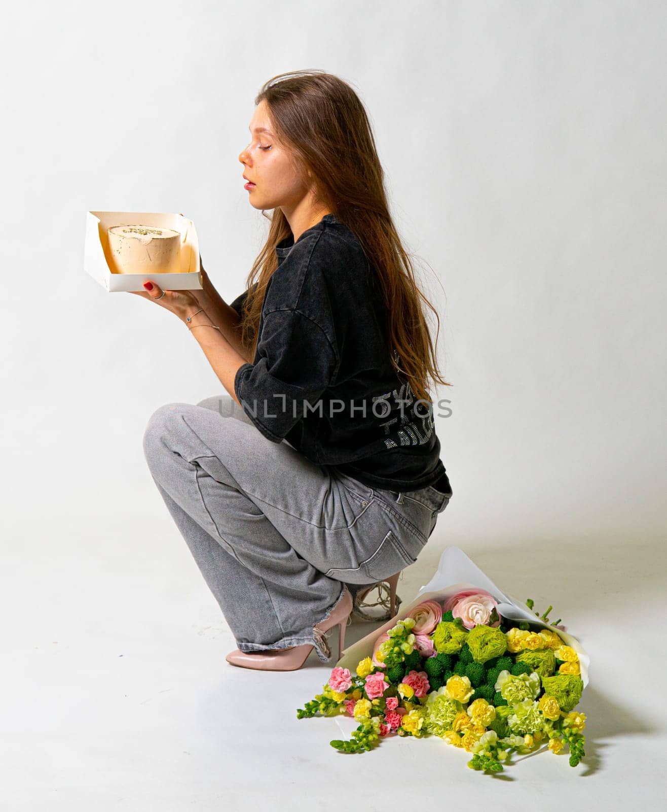 flowers girl cake dessert food cheerful event celebration woman holiday sweet birthday