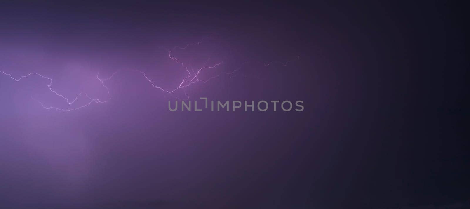 Shot of the lightning in the night sky.