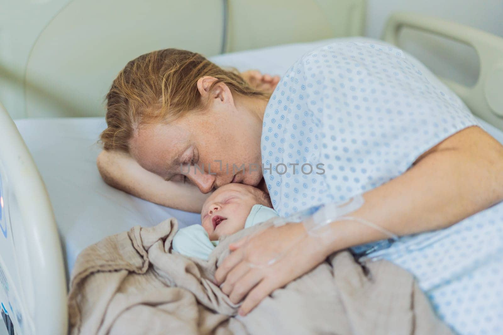 A baby lies with the mother after childbirth, resting peacefully. The serene moment captures the bond between mother and child as they begin their journey together. The hospital environment ensures a safe and comforting space for this intimate interaction.