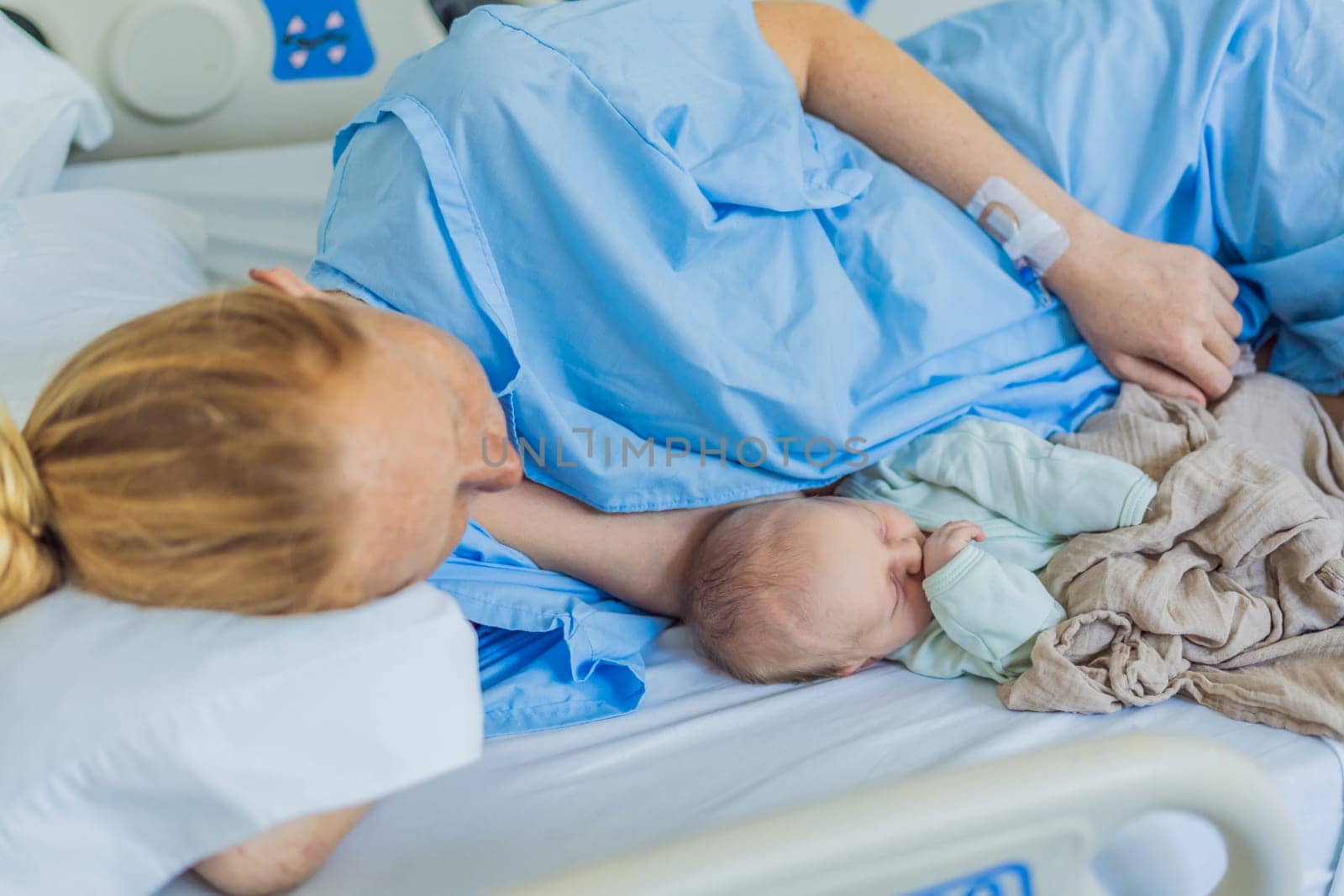 A baby lies with the mother after childbirth, resting peacefully. The serene moment captures the bond between mother and child as they begin their journey together. The hospital environment ensures a safe and comforting space for this intimate interaction.