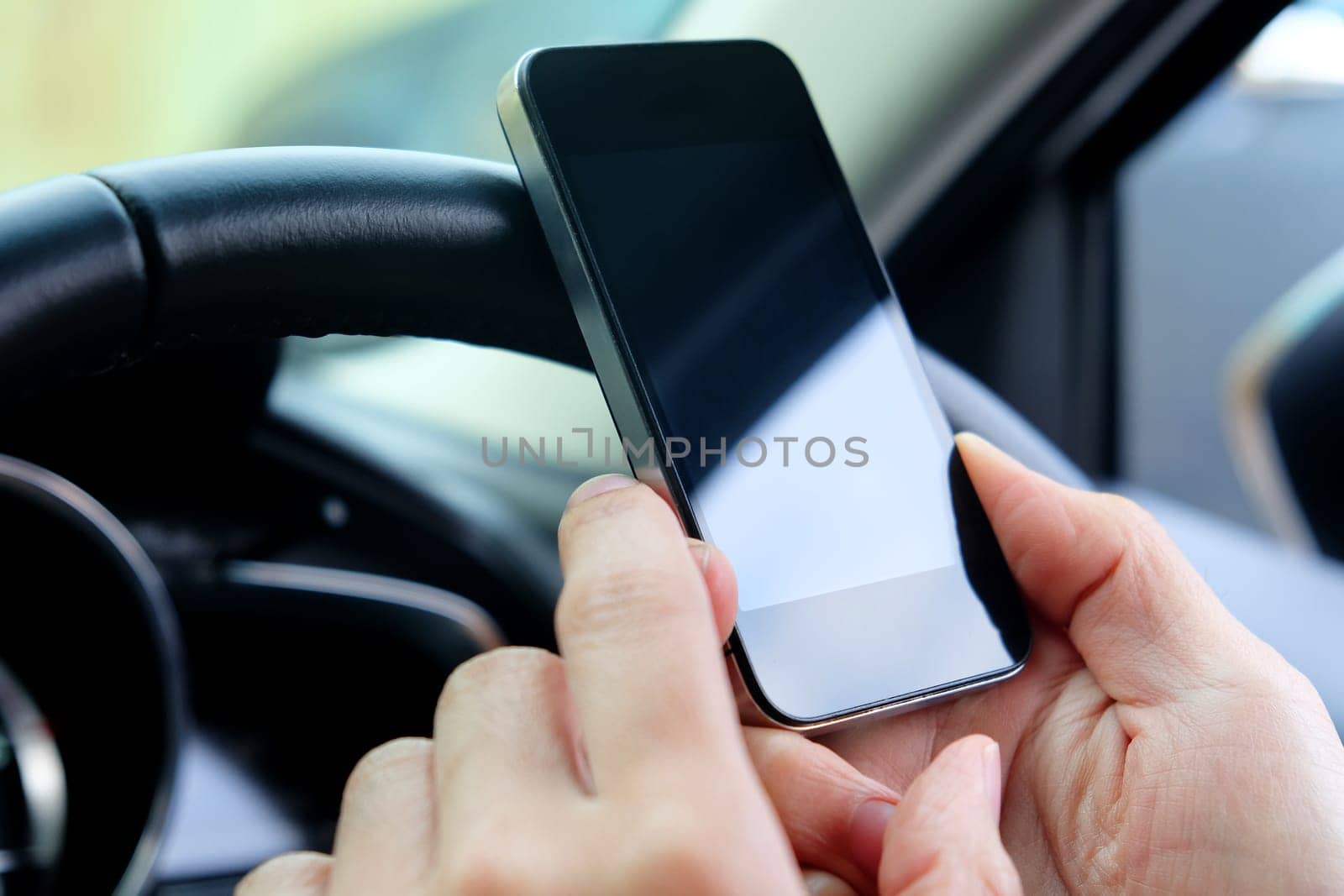 using a mobile phone inside of a car by ponsulak