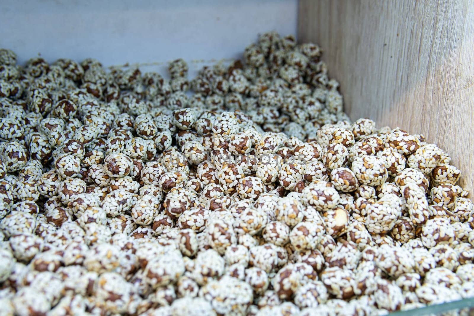 background sesame vegetarian sweet diet food seed white ingredient healthy brown nut peanut