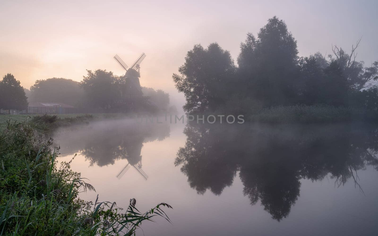 Hengstforder mill, Lower Saxony, Germany by alfotokunst