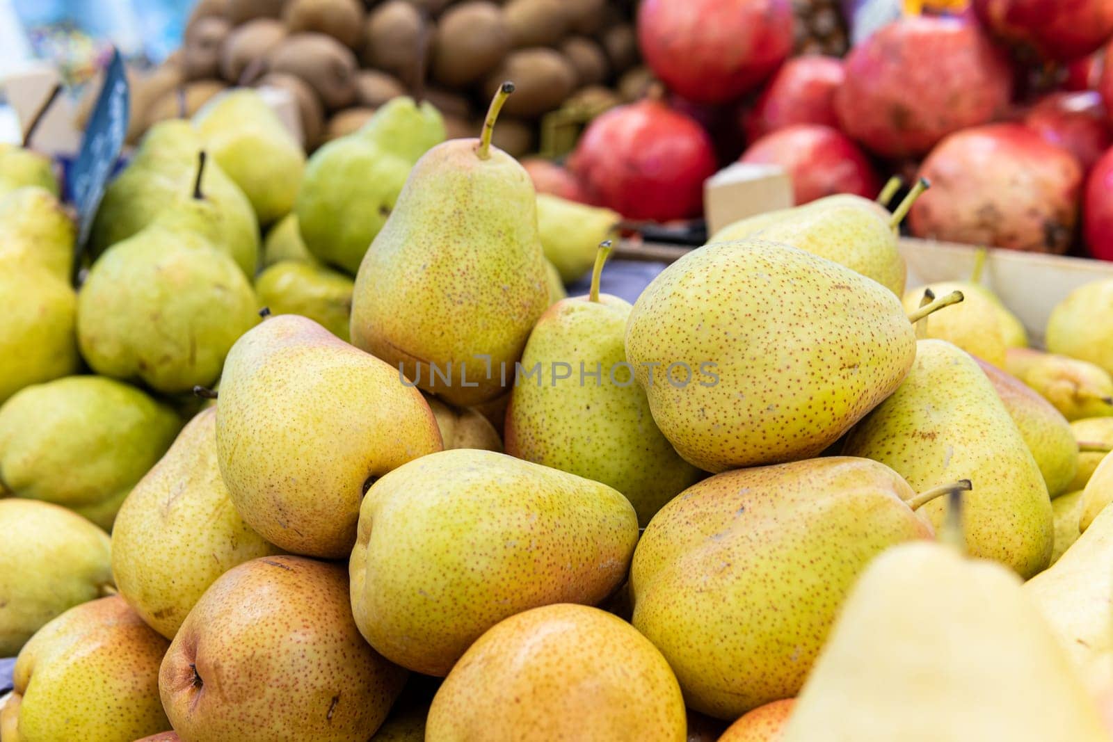 vegetarian agriculture freshness diet ripe background organic healthy food pear fruit fresh green