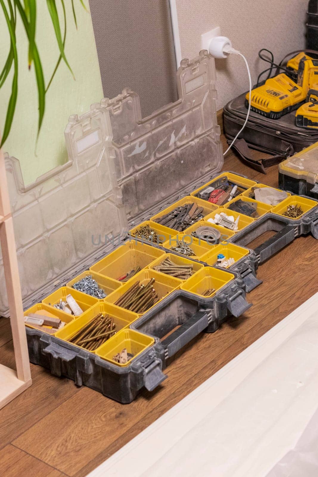 Various carpentry tools, consumables and fixtures.