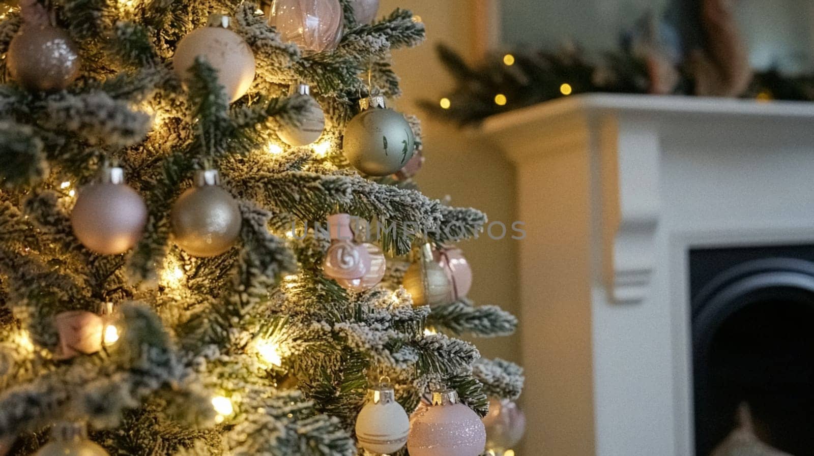Christmas, holiday decor and country cottage style, cosy atmosphere, decorated Christmas tree in the English countryside house living room with fireplace, interior decoration idea