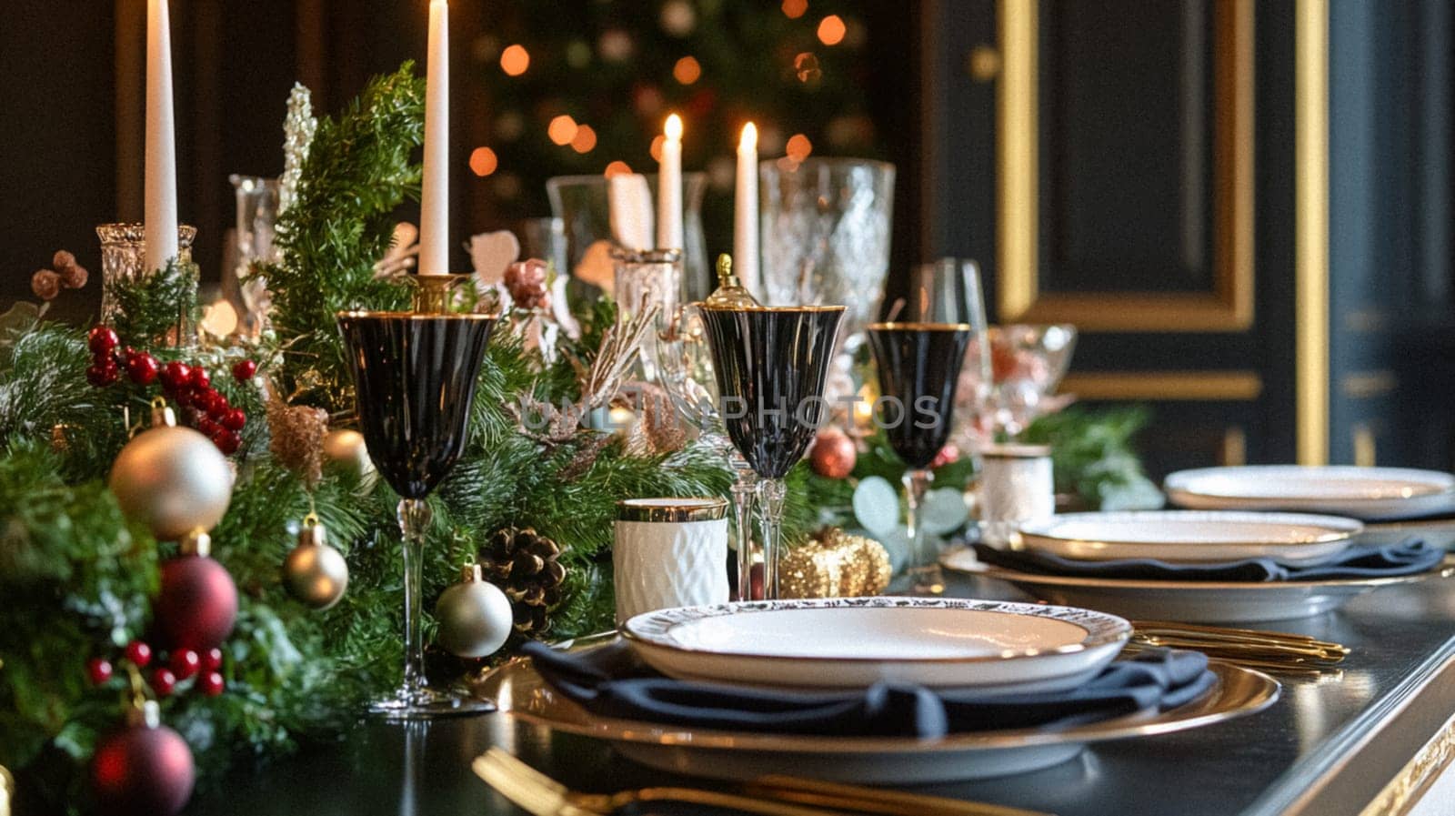 Christmas tablescape decoration, formal family dinner holiday celebration, luxury table setting decor, English country and home style idea