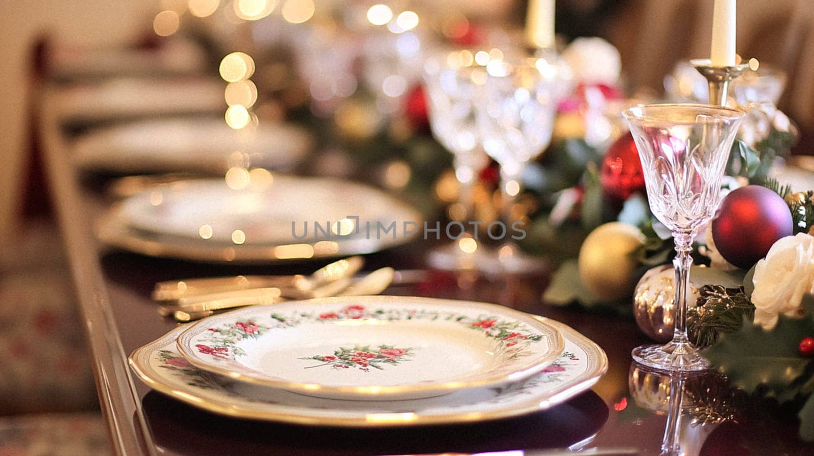 Christmas tablescape decoration, formal family dinner holiday celebration, luxury table setting decor, English country and home style idea